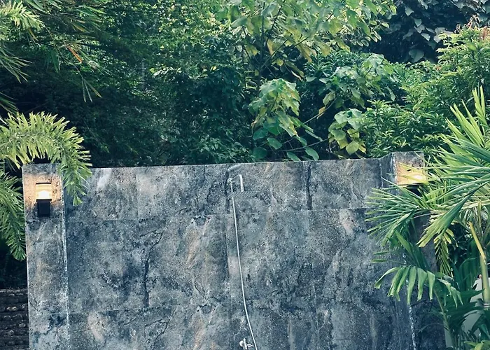 Del Sol 1 Barkada Guest house *